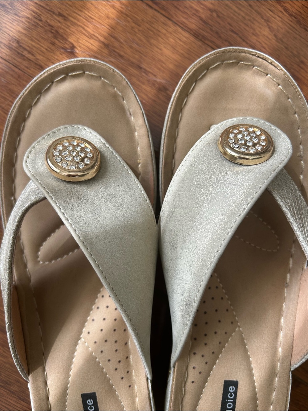 Good Choice Dafni Thong Wedge Sandal..Size 8.5 - Picture 2 of 6